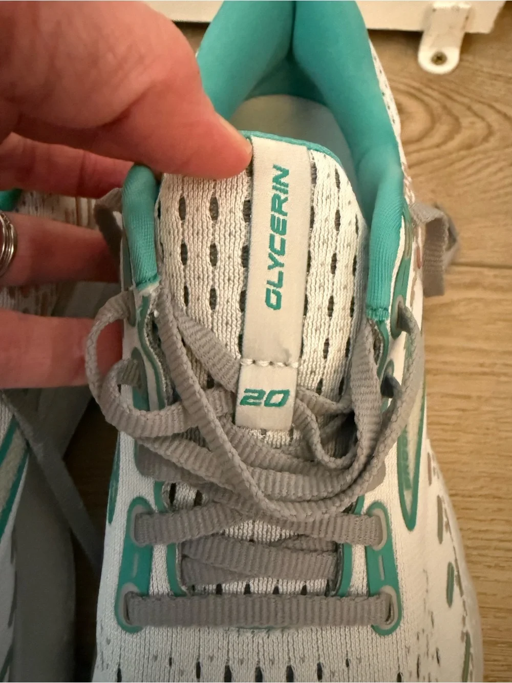 Women’s Brooks Glycerin 20 running shoe 8.5 - Picture 2 of 11